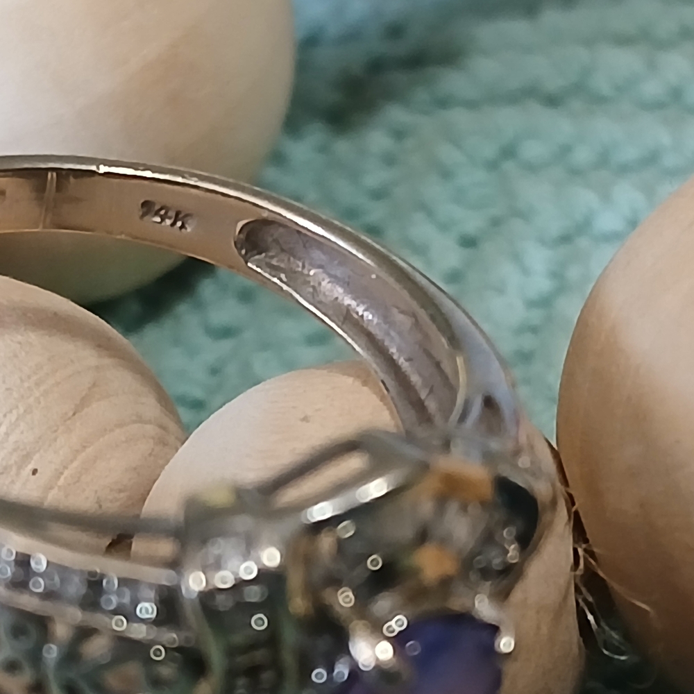 14K White Gold Tanzanite Ring - Picture 8 of 8